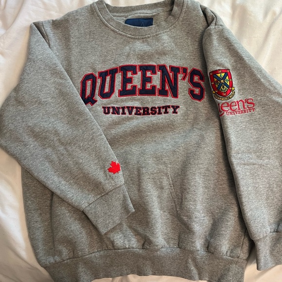 UNIVERSITY HOODIE - Picture 2 of 2